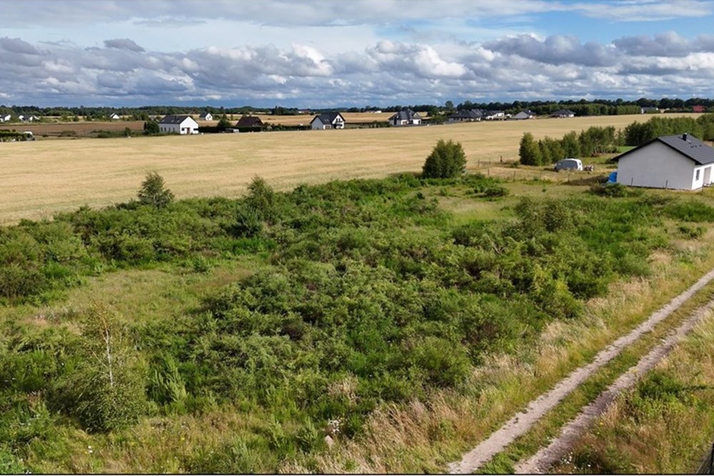Nieruchomość gruntowa - Sprzedaż - Charzyno, Polska - 3.jpg - 790221019-10