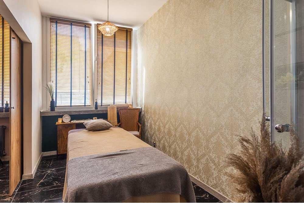 Lokal handlowy/usługowy - Sprzedaż - Łódź, Polska - Lokal-SPA-z-wyposazeniem-na-sprzedaz-Lodz-15.jpg - 470191039-136