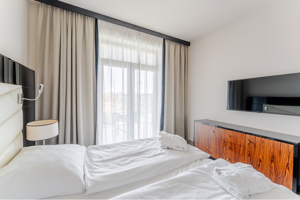 Apartament hotelowy z obsługą - Sprzedaż - Kołobrzeg, Polska - LUB05201-HDR.jpg - 790221014-18