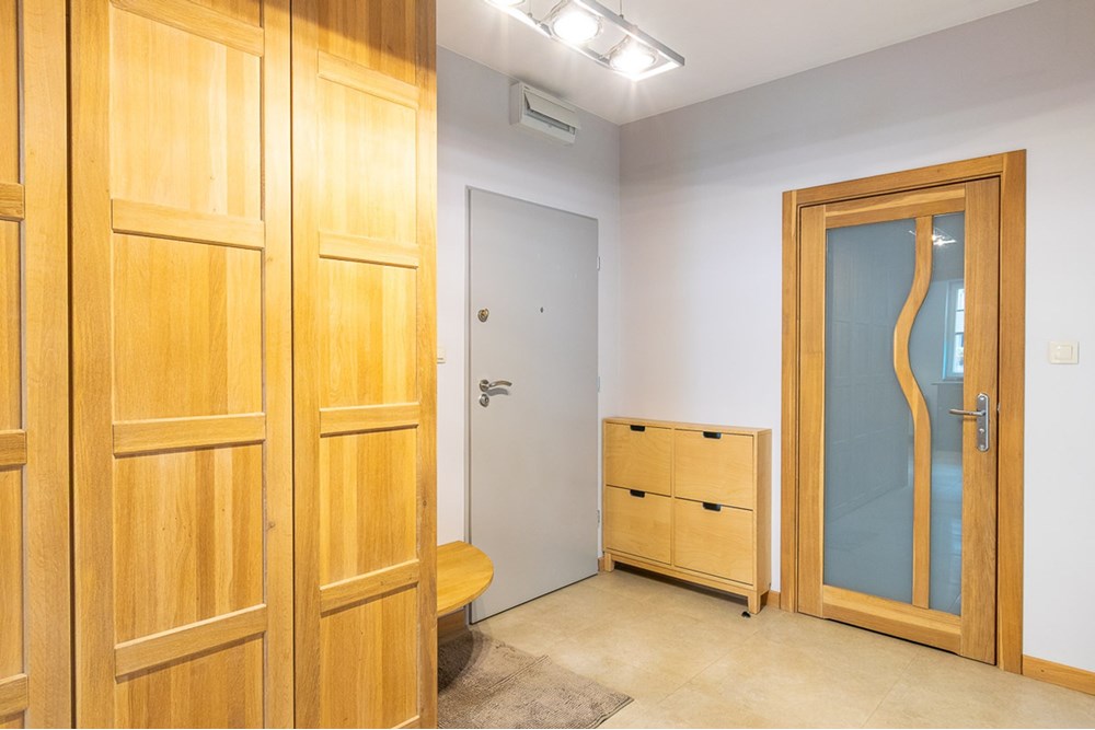 Mieszkanie - Wynajem - Łódź, Polska - 10_Mieszkanie-na-wynajem-Lodz-Polesie-11.jpg - 470191059-11