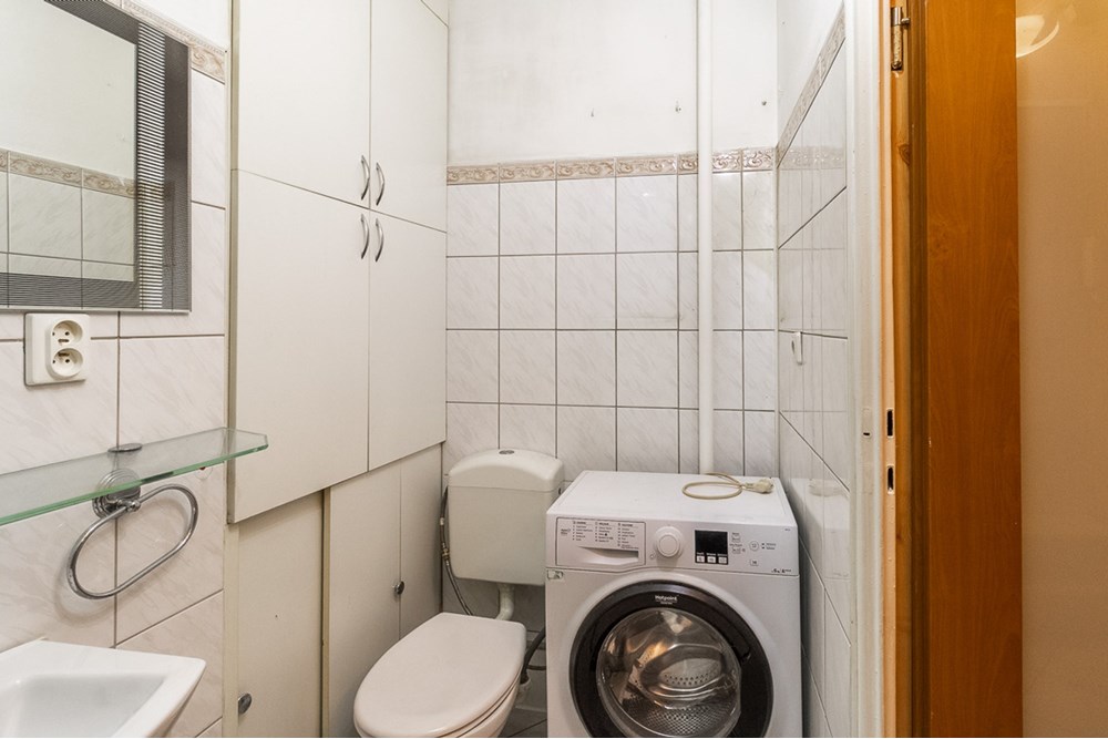 Kawalerka - Sprzedaż - Łódź, Polska - Mieszkanie-na-sprzedaz-Lodz-9.jpg - 470191060-2