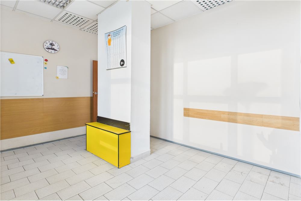 Lokal handlowy/usługowy - Sprzedaż - Kraków, Polska - 6 - 800241005-209