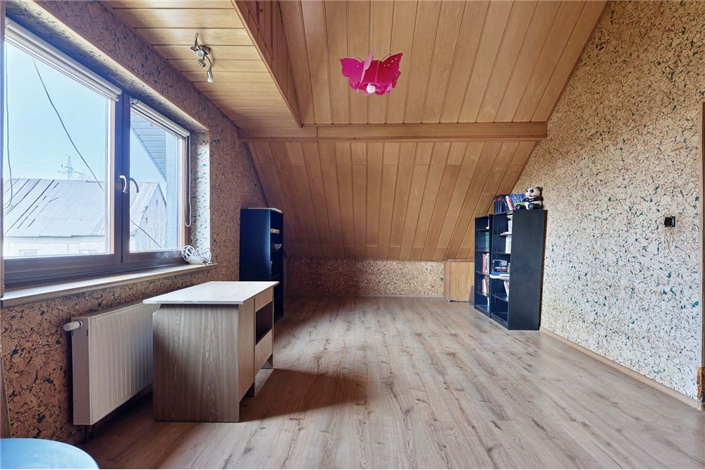 Dom wolnostojący - Sprzedaż - Bielsko-Biała, Polska - 31 - 800061016-1157