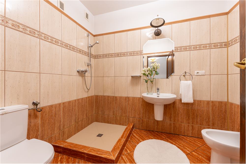 Residential - 대저택 - Milanówek, Polska - PL - 20 - 810251037-44