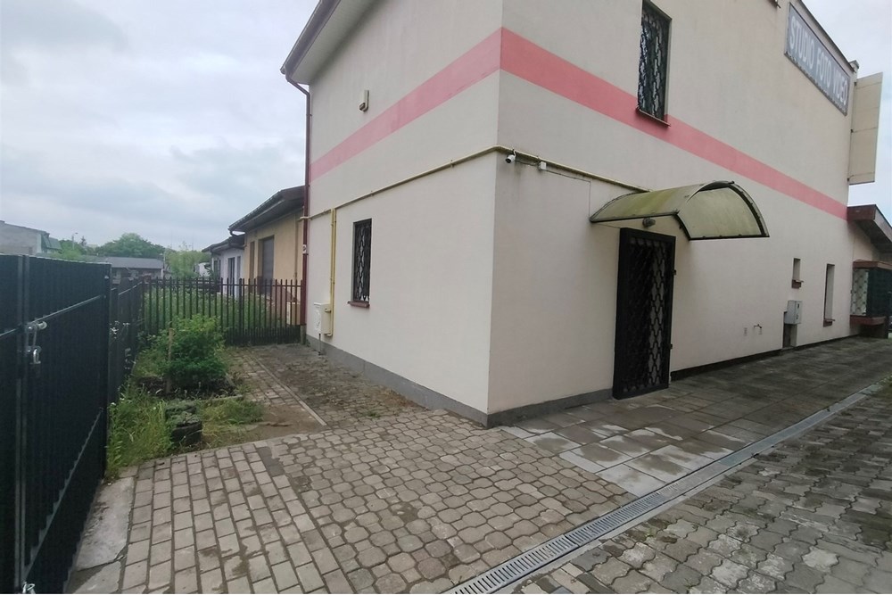 Lokal handlowy/usługowy - Sprzedaż - Radom, Polska - 1000076440.jpg - 470421002-12