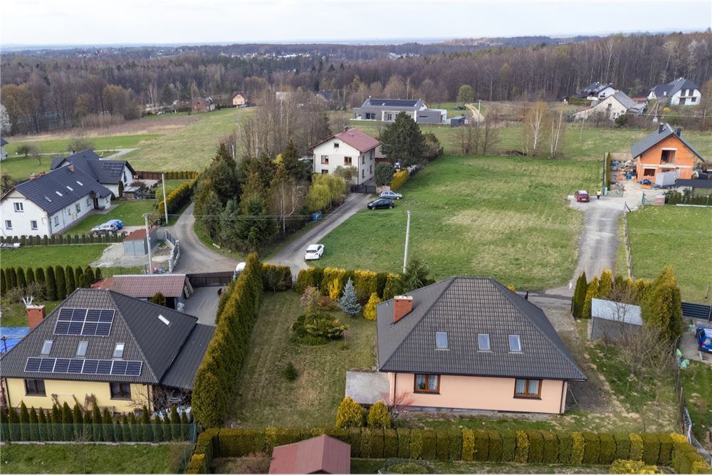 Dom wolnostojący - Sprzedaż - Bielsko-Biała, Polska - 46 - 800061090-231