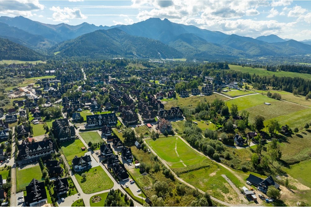 Mieszkanie - Sprzedaż - Zakopane, Polska - 20250922-DJI_0057-HDR.jpg - 470151051-78