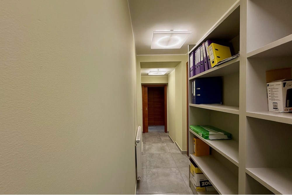 Lokal handlowy/usługowy - Wynajem - Bielsko-Biała, Polska - 12.jpeg - 470131040-438