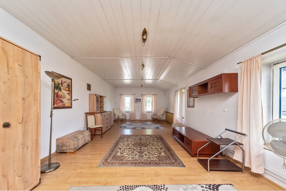 Nieruchomość inwestycyjna - Sprzedaż - Jawiszowice, Polska - BRZ_m4.jpg - 470131109-31