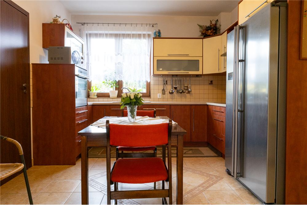 Dom wolnostojący - Sprzedaż - Bielsko-Biała, Polska - 10 - 800061090-231