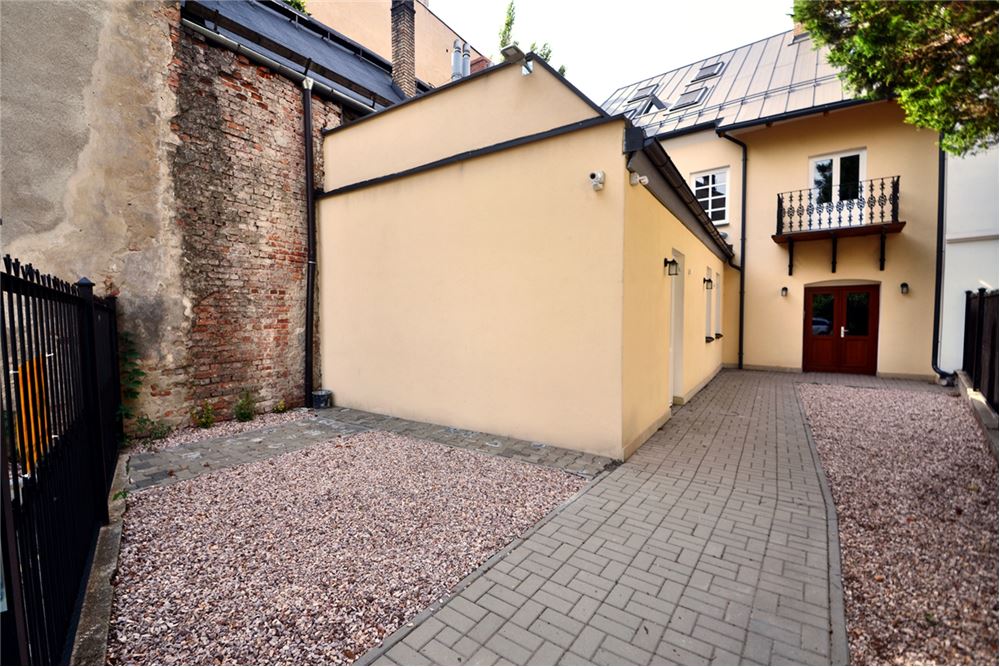 Lokal handlowy/usługowy - Wynajem - Bielsko-Biała, Polska - 9 - 470131040-439