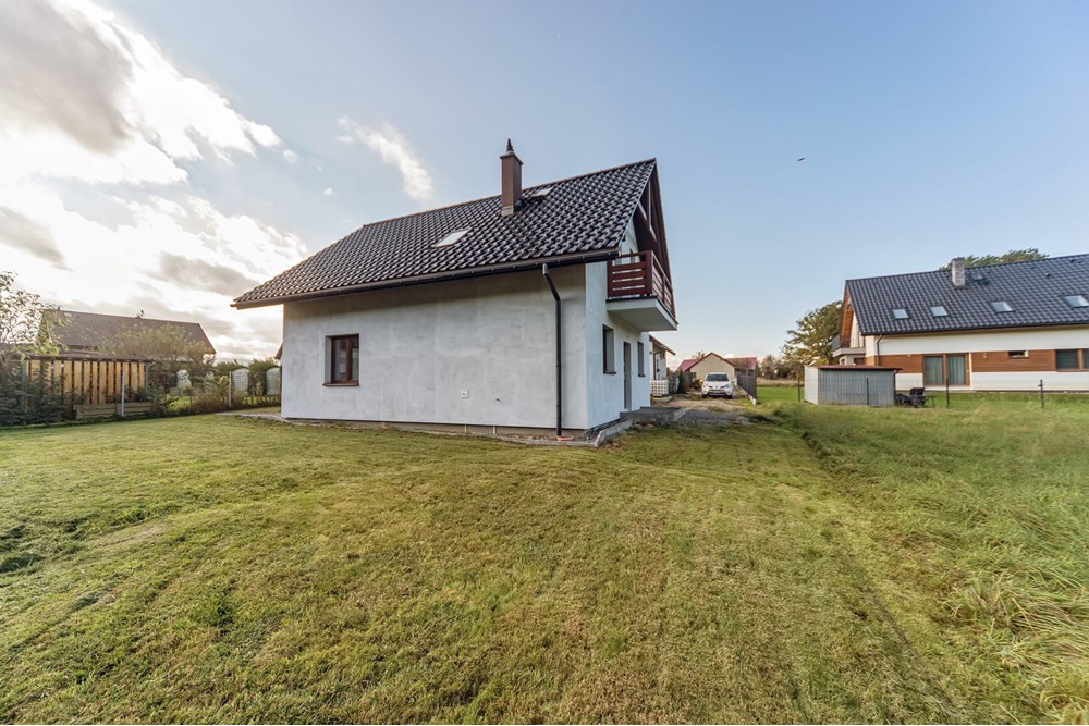 Dom wolnostojący - Sprzedaż - Bielsko-Biała, Polska - 29C_002M.jpg - 800061076-440