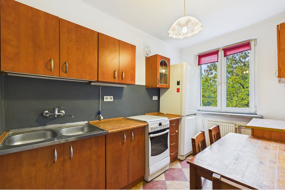 Mieszkanie - Sprzedaż - Kutno, Polska - CAM03517G0-PR0045-STILL007.jpg - 470291005-34