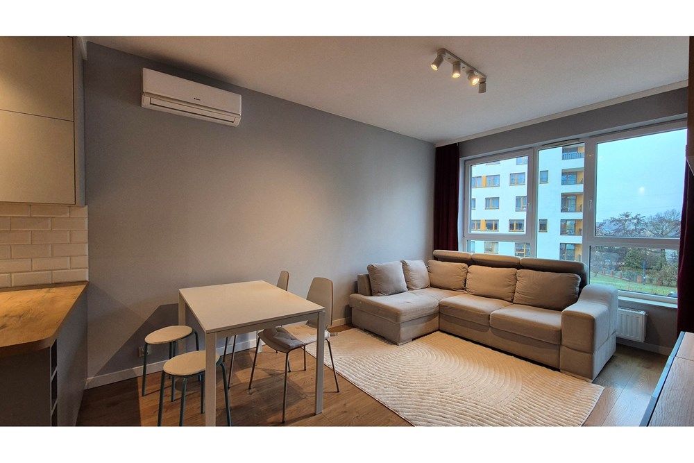 Mieszkanie - Wynajem - Warszawa, Polska - 12_20251126_100654.jpg - 810051053-4