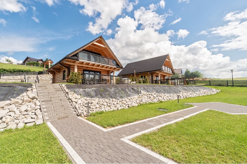 Biznes - Sprzedaż - Istebna, Polska - MIODM_072M.jpg - 800061093-116