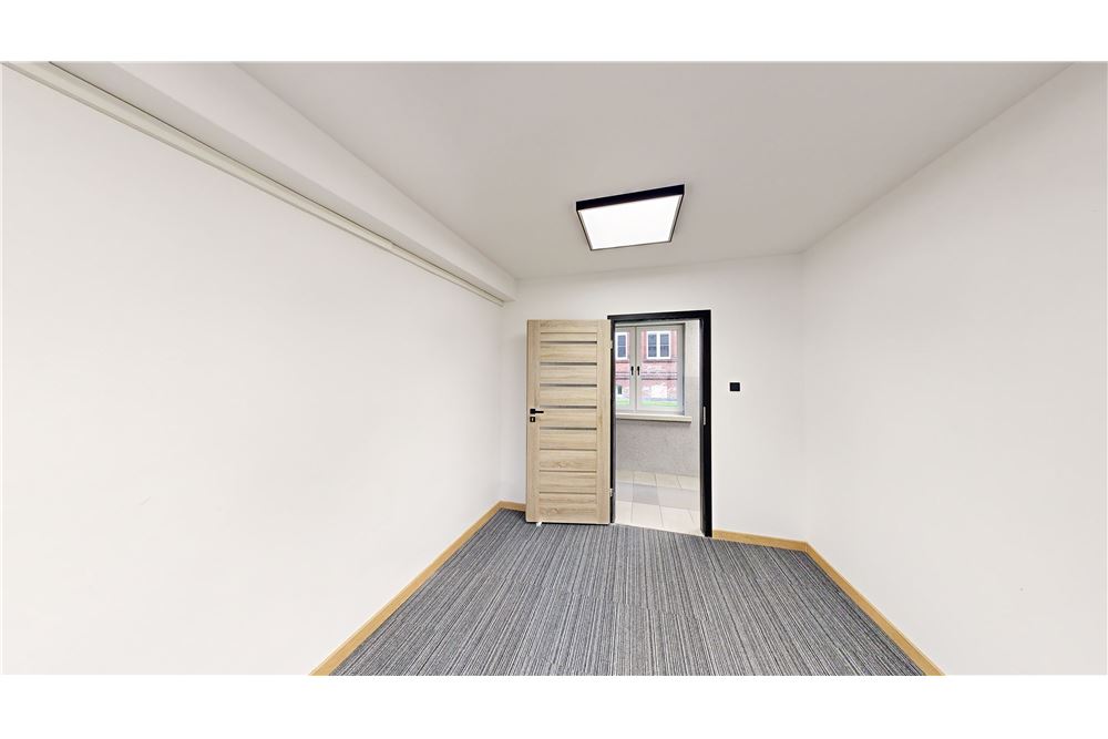 Lokal handlowy/usługowy - Sprzedaż - Koszalin, Polska - 8 - 470281002-135