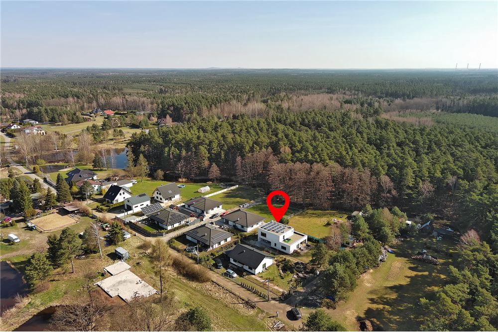 Dom jednorodzinny - Sprzedaż - Tarnowskie Góry, Polska - 78 - 800061076-410