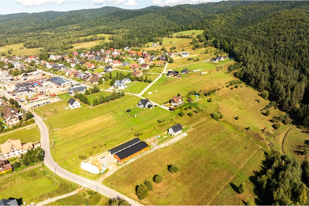 Działka budowlana - Sprzedaż - Maniowy, Polska - 20250912-DJI_0342-HDR.jpg - 800091058-3