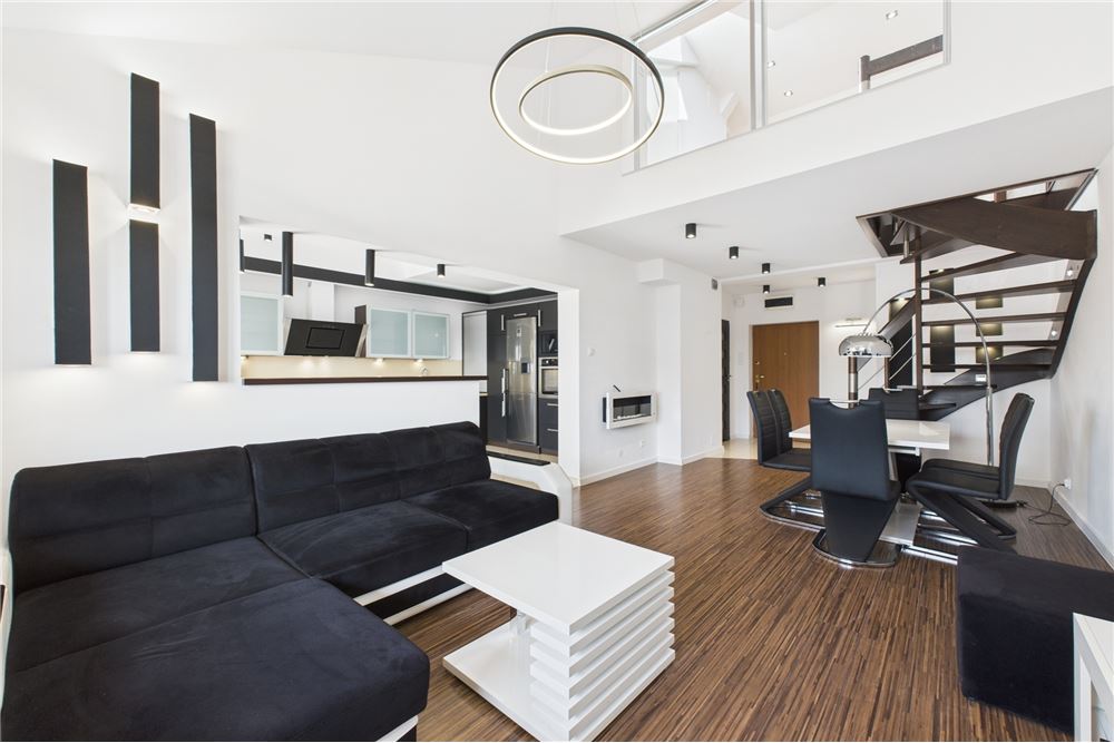 Mieszkanie dwupoziomowe - Sprzedaż - Koszalin, Polska - 1 - 470281008-28