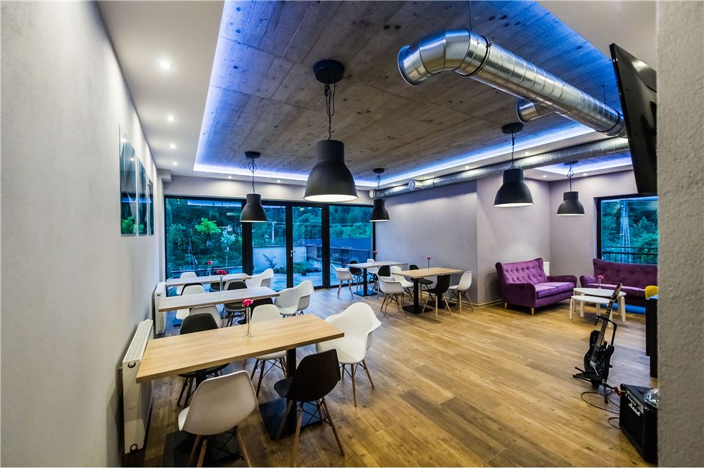 Dom wolnostojący - Sprzedaż - Korbielów, Polska - 38 - 800061076-401