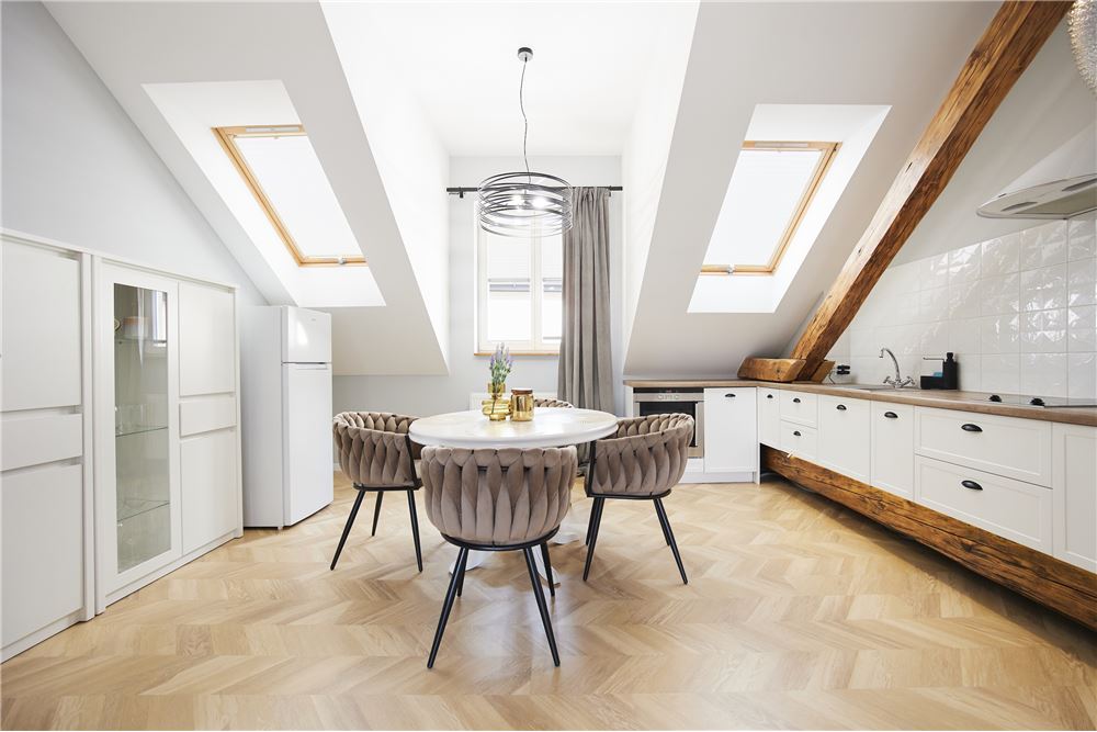 Mieszkanie - Sprzedaż - Bielsko-Biała, Polska - 12 - 800061076-418