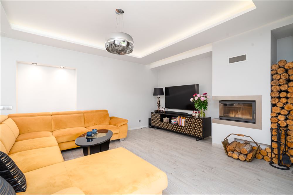 Dom bliźniak - Sprzedaż - Marki, Polska - 31 - 810131003-367