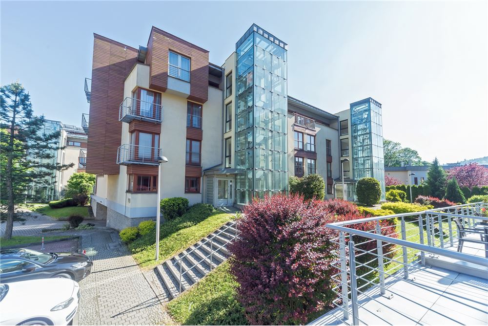 Mieszkanie - Sprzedaż - Ustroń, Polska - 4 - 800061028-463