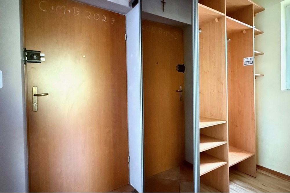 Mieszkanie - Sprzedaż - Bielsko-Biała, Polska - IMG_4481.jpeg - 470131040-414