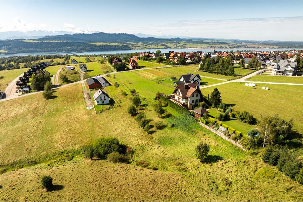 Działka budowlana - Sprzedaż - Maniowy, Polska - 20250912-DJI_0408-HDR.jpg - 800091058-3