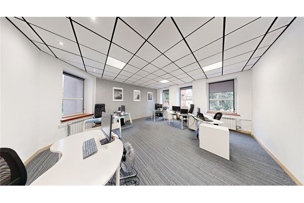 Lokal handlowy/usługowy - Sprzedaż - Koszalin, Polska - 2 - 470281002-136