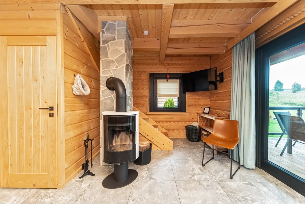 Biznes - Sprzedaż - Istebna, Polska - MIODM_014M.jpg - 800061093-116