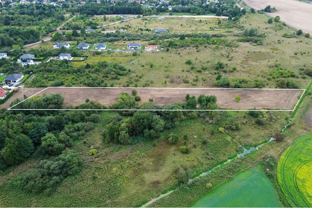 Działka - Sprzedaż - Brwinów, Polska - DJI_0834 kopia obrys_compr.jpg - 810141022-112