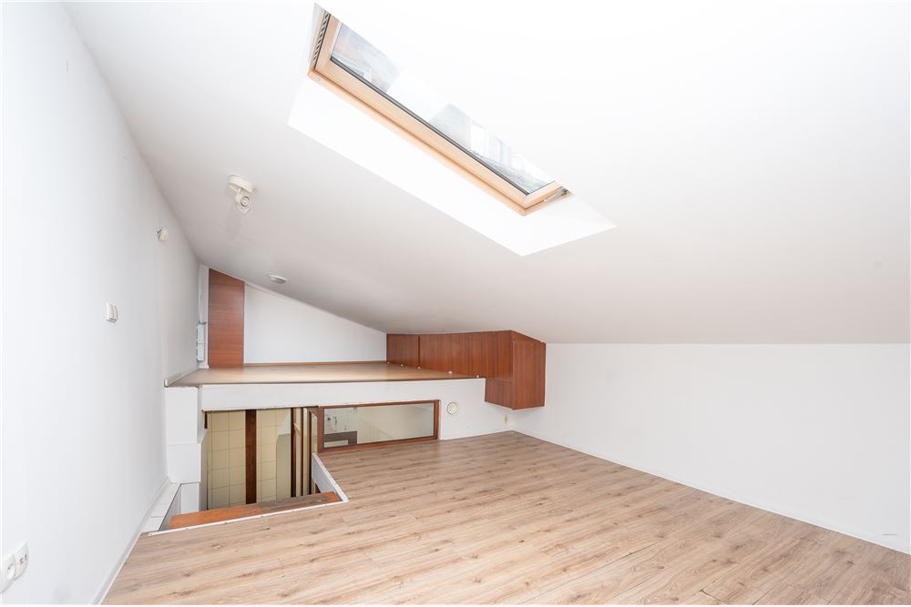 Lokal handlowy/usługowy - Sprzedaż - Kraków, Polska - 13 - 800241010-102