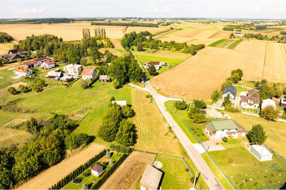 Działka - Sprzedaż - Smardzowice, Polska - 20250909-DJI_0172-HDR.jpg - 800241032-74