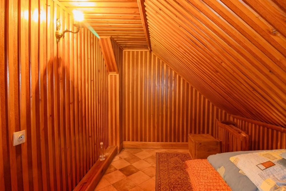 Mieszkanie - Sprzedaż - Bielsko-Biała, Polska - Zdjęcie WhatsApp 2025-10-20 o 03.08.15_4cb6b52c.jpg - 800061134-9