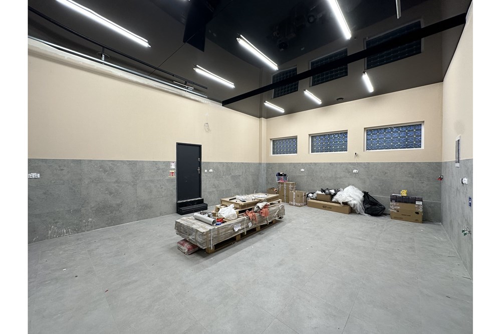 Lokal handlowy/usługowy - Wynajem - Jaworze, Polska - 43 - 800061103-144