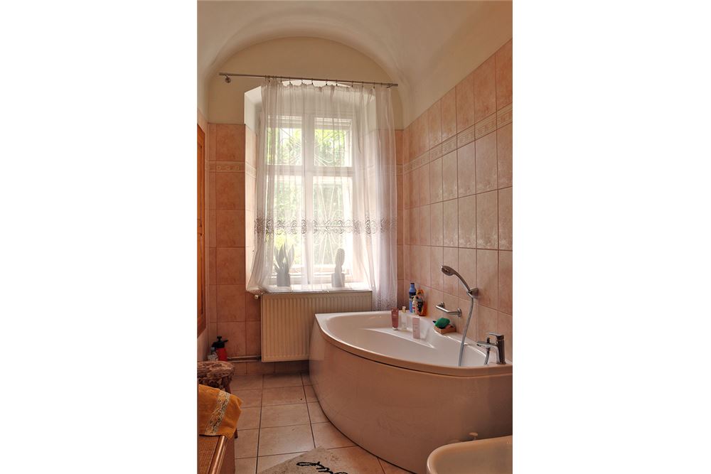 Kamienica - Sprzedaż - Cieszyn, Polska - 45 - 800041001-881