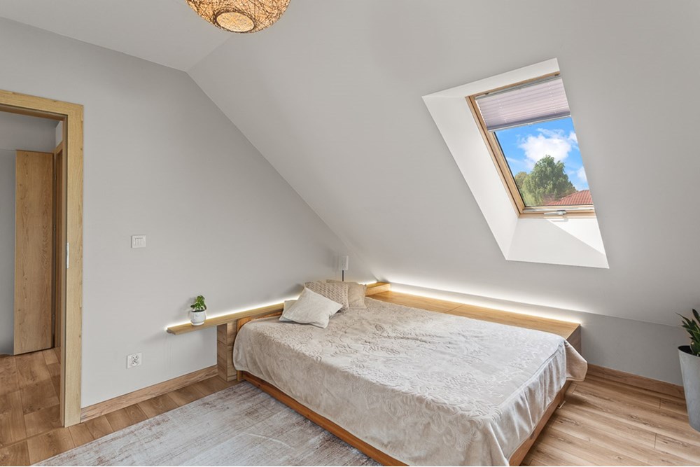 Dom wolnostojący - Sprzedaż - Zgniłe Błoto, Polska - Dom-na-sprzedaz-Zgnile-Blota-22.jpg - 470191035-109