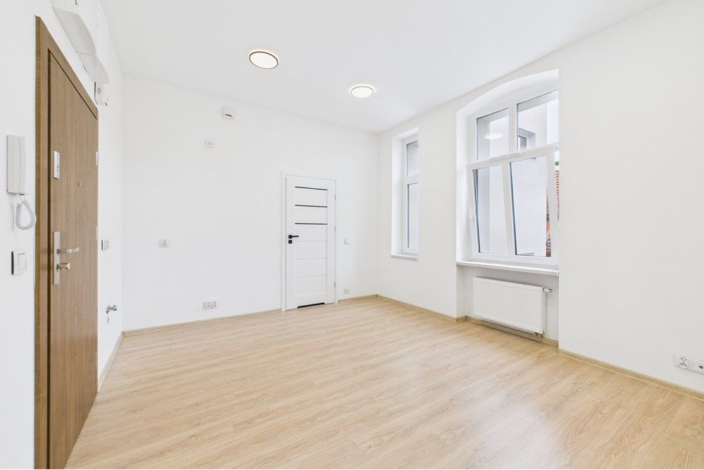 Nieruchomość inwestycyjna - Sprzedaż - Koszalin, Polska - 1.jpg - 470281009-71