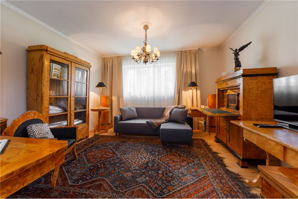 Dom wolnostojący - Sprzedaż - Konstancin-Jeziorna, Polska - 1 - 810291002-123