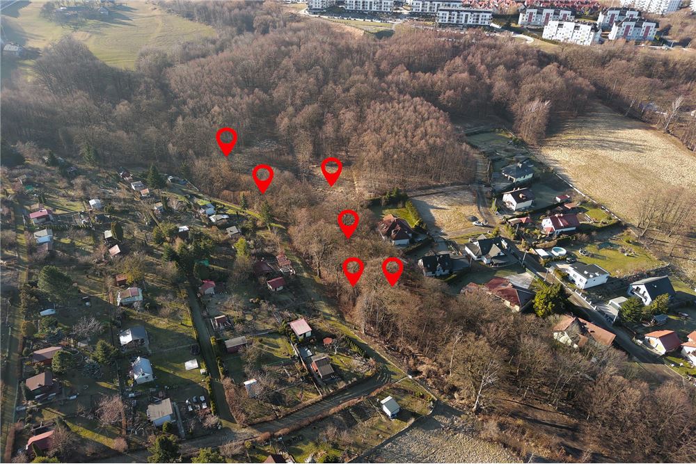 Działka budowlana - Sprzedaż - Bielsko-Biała, Polska - 69 - 800061076-406