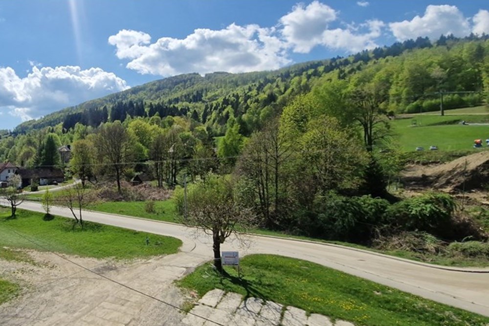 Mieszkanie - Sprzedaż - Ustroń, Polska - 20250423_123126.jpg - 470131058-365