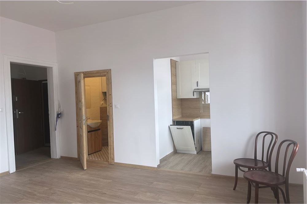 Kamienica - Wynajem - Bielsko-Biała, Polska - 9 - 800061090-236