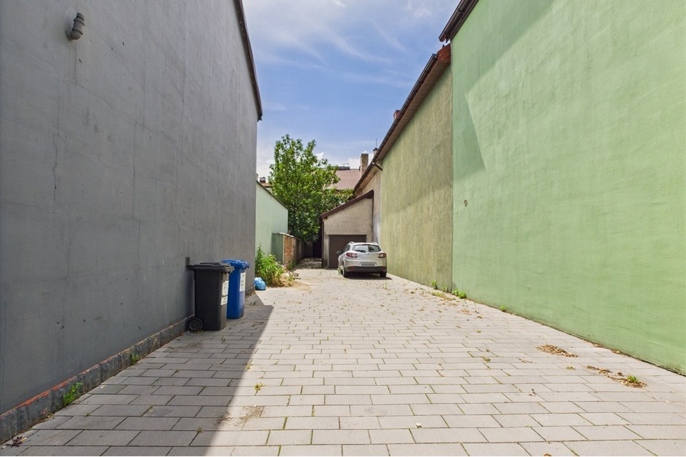 Biznes - Sprzedaż - Kutno, Polska - CAM03517G0-PR0040-STILL012.jpg - 470291005-24