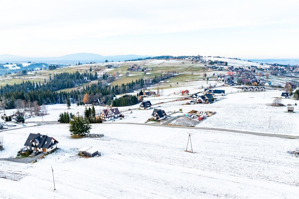 Działka budowlana - Sprzedaż - Czerwienne, Polska - 20251119-DJI_0886-HDR.jpg - 470151051-83