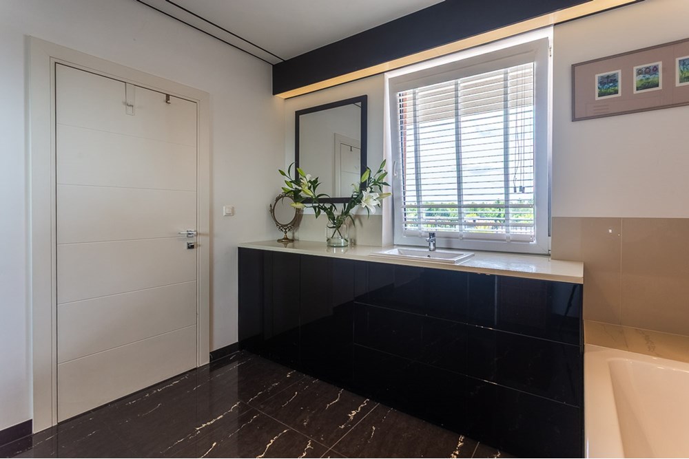 Mieszkanie - Sprzedaż - Łódź, Polska - Mieszkanie-apartament--na-sprzedaż-Lodz-Ragogoszcz-32.jpg - 470191035-103