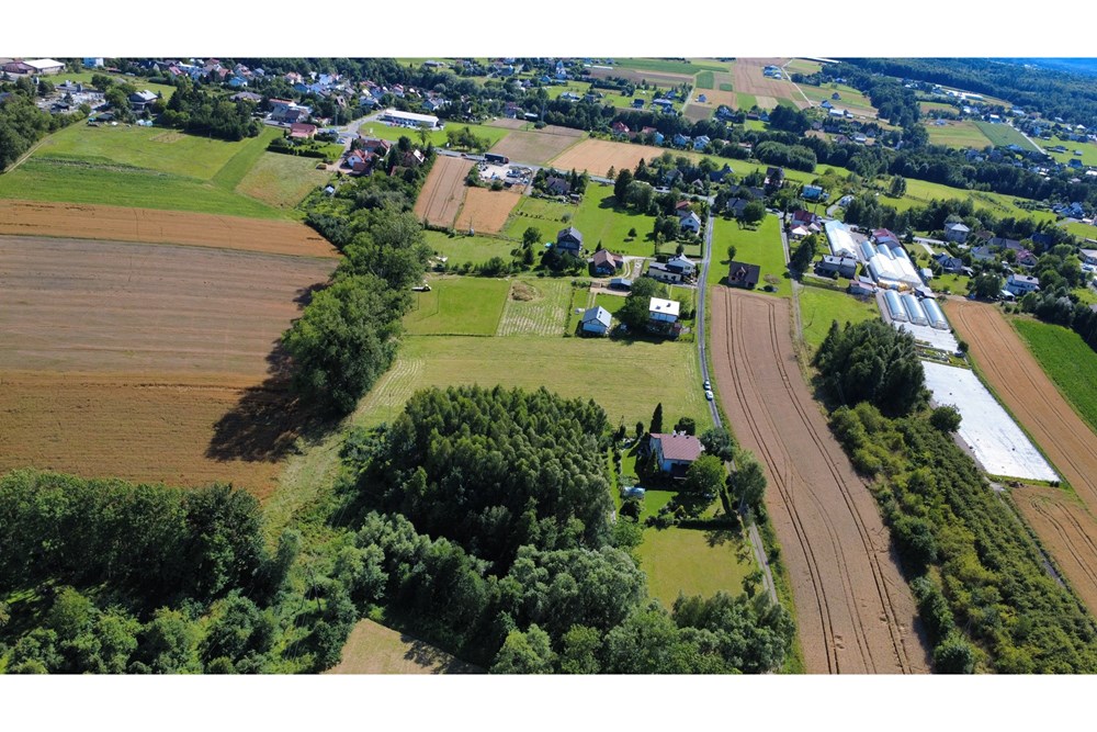 Działka budowlana - Sprzedaż - Andrychów, Polska - dji_fly_20250723_155452_212_1753278903376_photo_optimized.JPG - 800061130-23