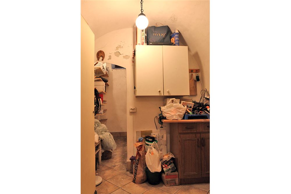 Kamienica - Sprzedaż - Cieszyn, Polska - 67 - 800041001-881