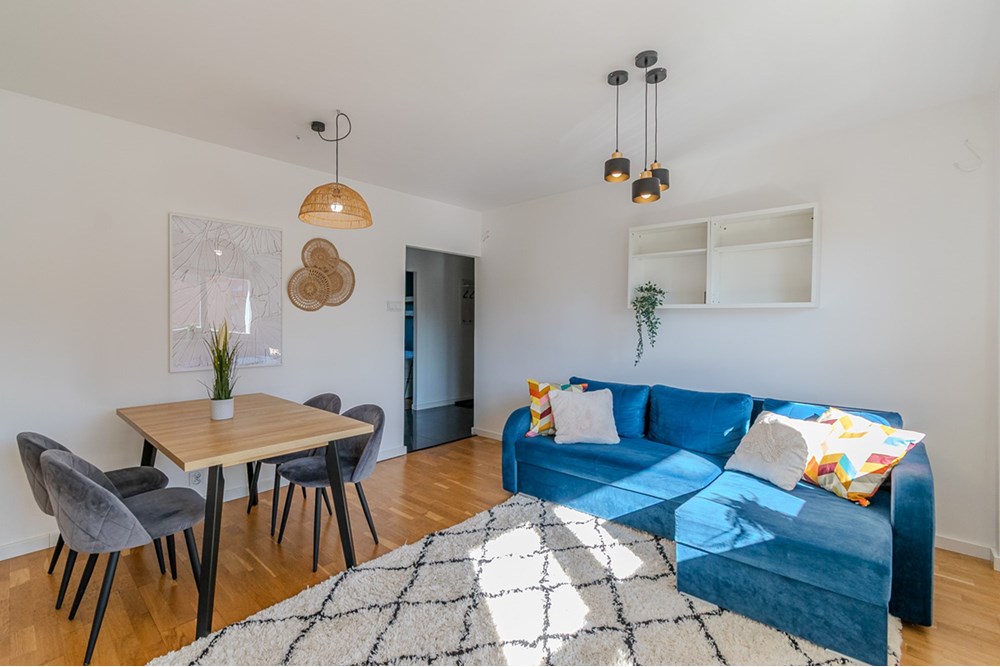 Mieszkanie - Sprzedaż - Łódź, Polska - Mieszkanie-na-sprzedaz-Lodz-3.jpg - 470191045-183