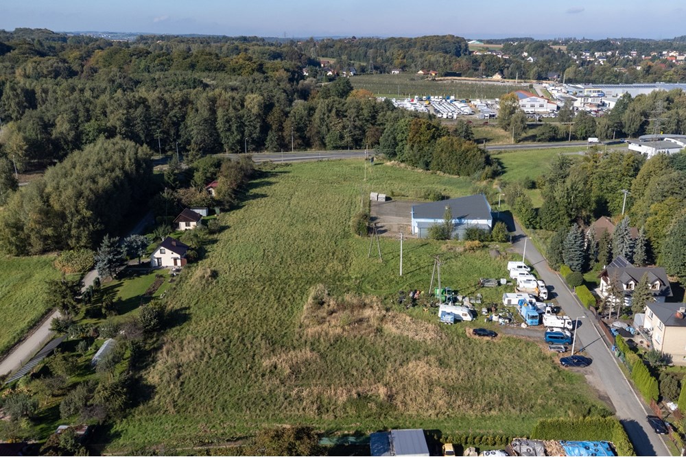 Działka budowlana - Sprzedaż - Bielsko-Biała, Polska - DJI_0582.jpg - 800061103-191